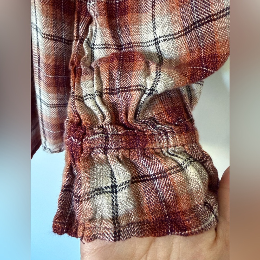 beachlunchlounge Plaid Button down Top - Picture 2 of 7